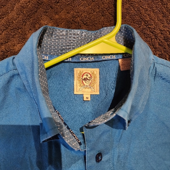 Cinch button down - Picture 2 of 2